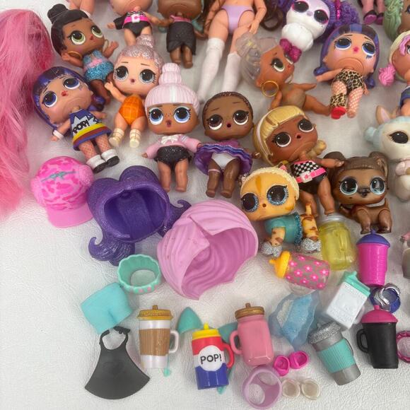 LOL Surprise Dolls Babies Pets Accessories Variety Lot of 50+ Pieces MGA OMG - Picture 7 of 8